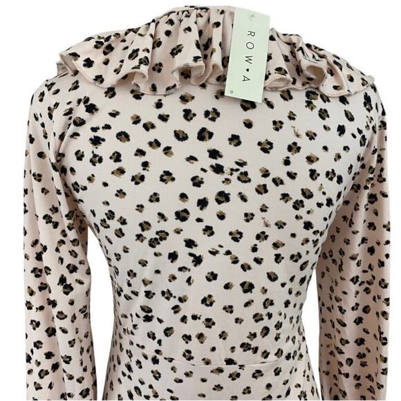 NWT ROW A Women's Animal Print Ruffle Dress Size LARGE Knee Length Casual Dress - Picture 8 of 8